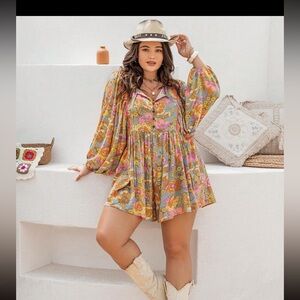 NWT floral Boho romper with Balloon Sleeves